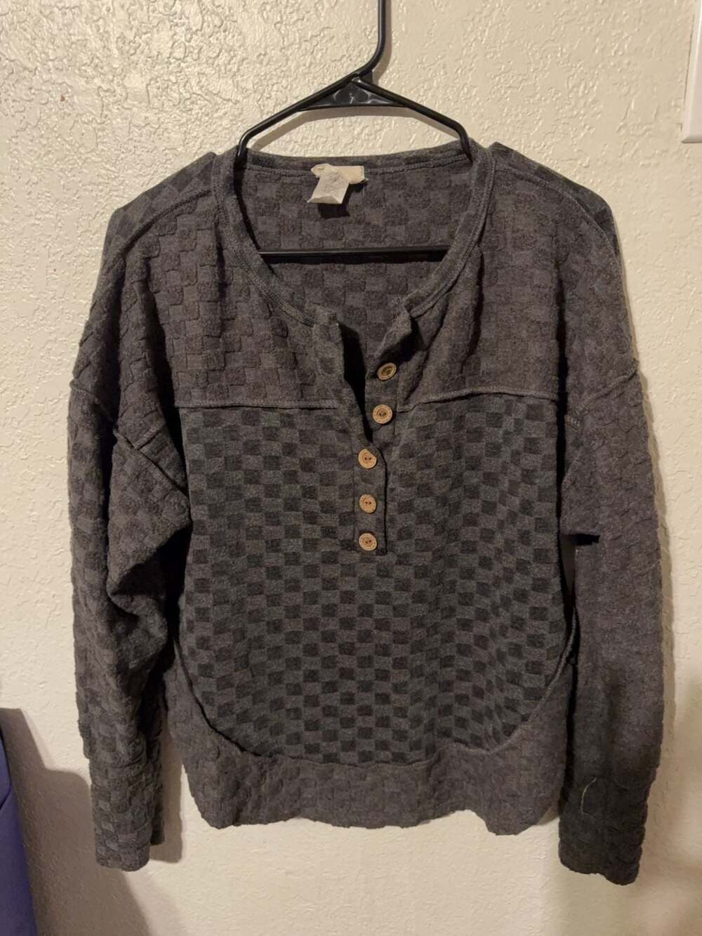 BiB! Women's Gray Textured Checkerboard Button-Front Henley Top Size S